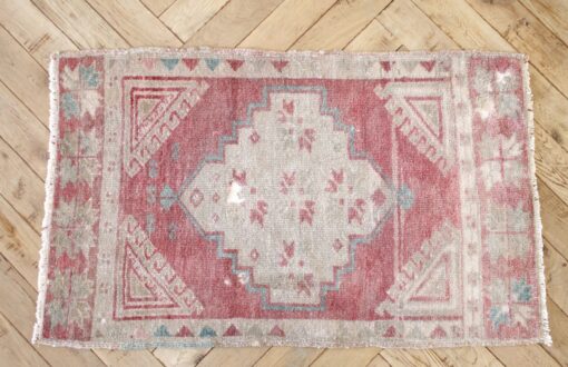 Small Vintage Turkish Accent Rug