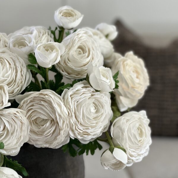 Garden Ranunculus White Real Touch