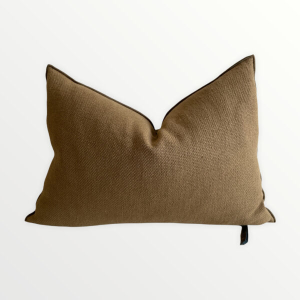 Bouclette French Wool Accent Pillow in Blanc With Down Insert