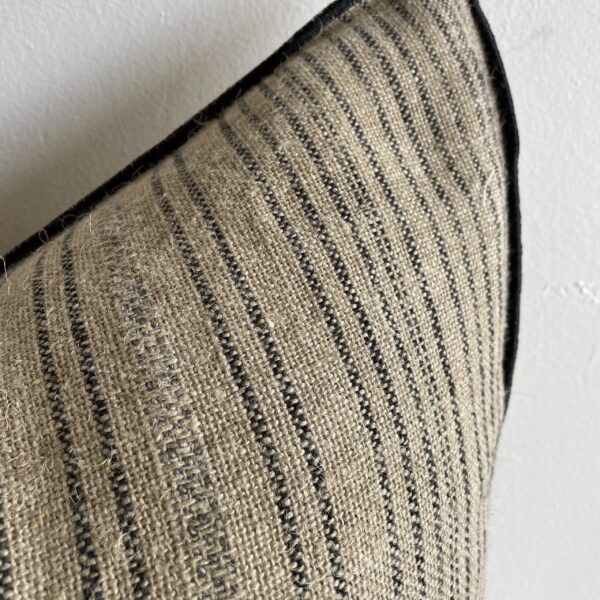 Rustique Zance French Linen Accent Pillow