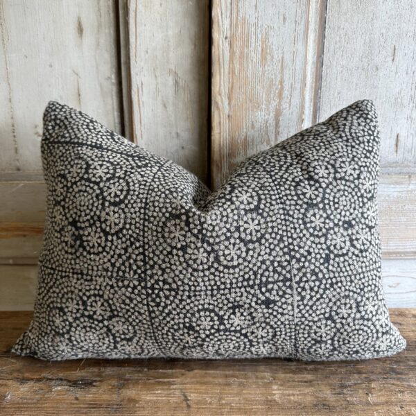 ZFS Wisteria Noir Natural Pillow