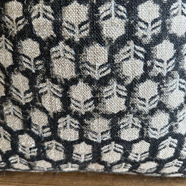 ZFS Tulsi Noir Pillow