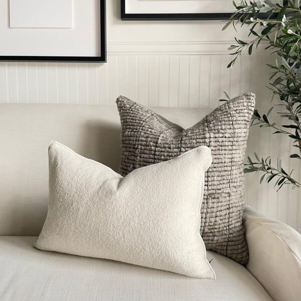 Bouclette French Wool Lumbar Pillow-Blanc