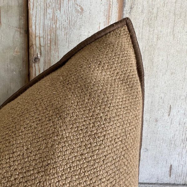 Fromentera French Linen Accent Pillow – Cappuccino