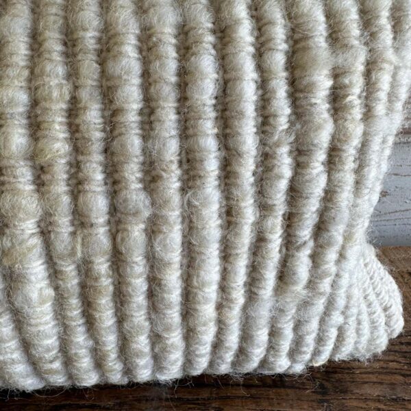 TR Adriana Organic Wool Lumbar Pillow