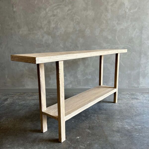 Nyla Console 71"