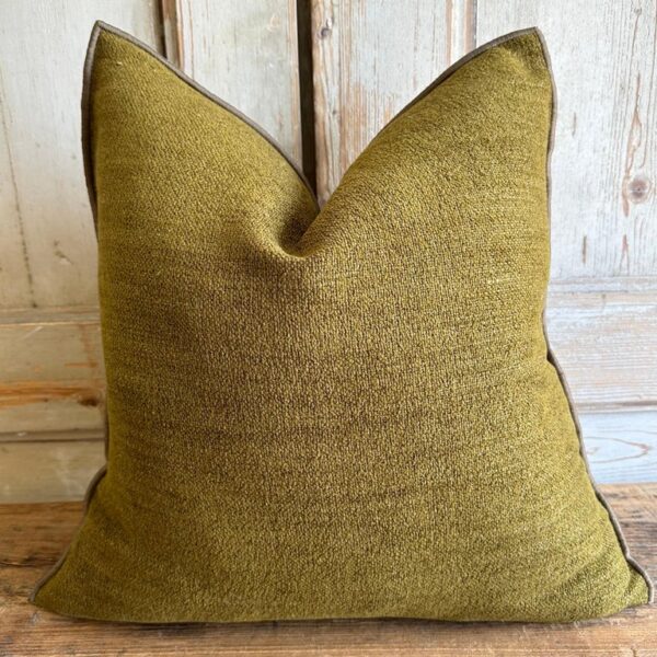 Cheny Pillow - Bronze