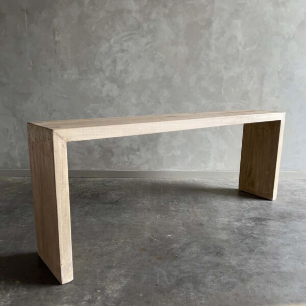 Modena Console 87"