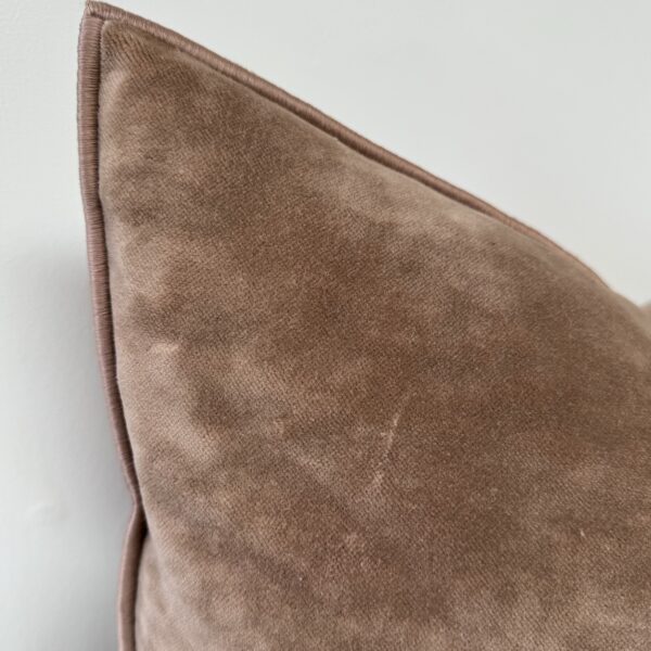 Vintage Velvet Lumbar Pillow – Blush