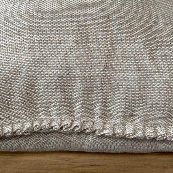 Luxury Pillow with Ruffle