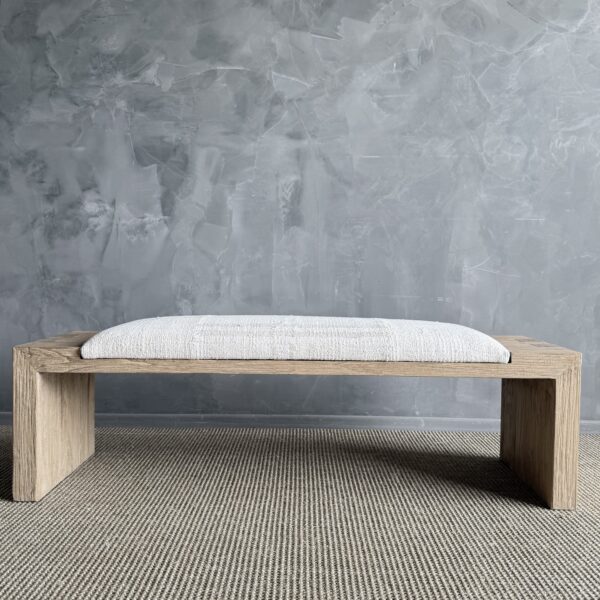 Casi Bench -Vintage Rug