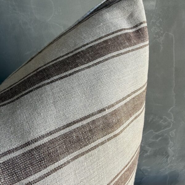 Barines Stripe Pillow - Tobacco