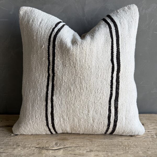 Vintage Rug Pillow - S