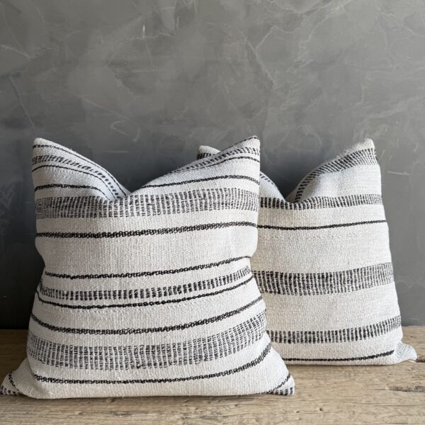 Vintage Rug Pillow (Pair)– W
