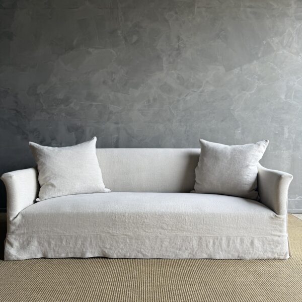 Olivier Sofa – Linen