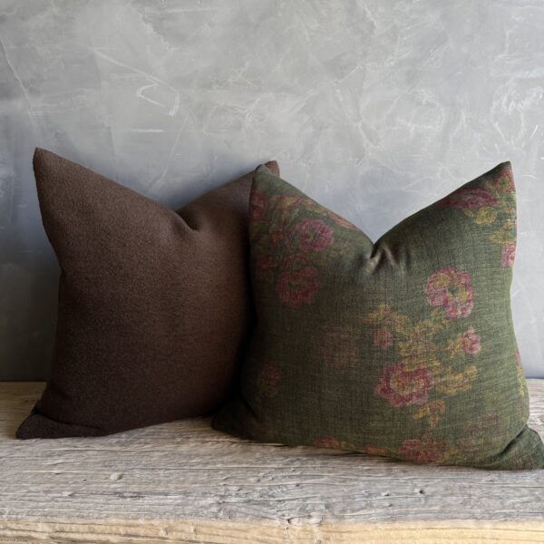 Gracie Floral Pillow in 100% Linen