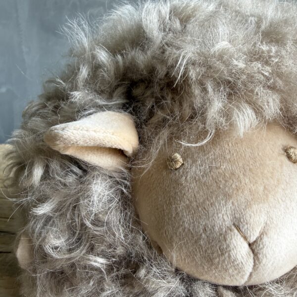 Genuine Sheepskin Pillow 10" Round