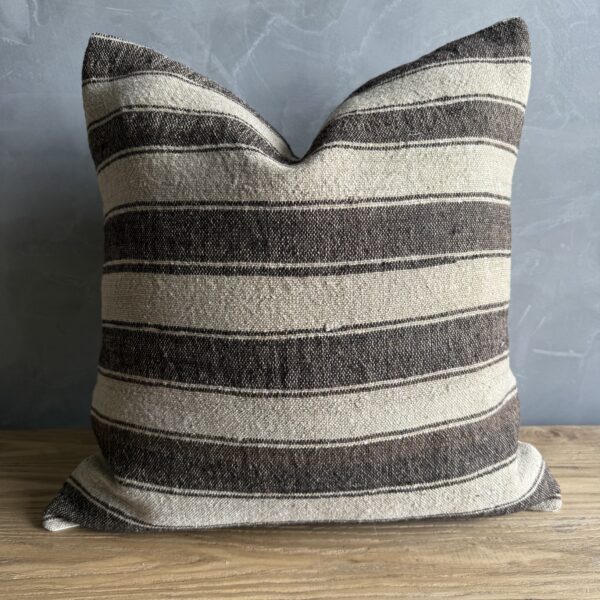 Vintage Rug Pillow #21526P