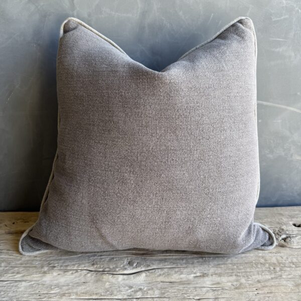 Stone Washed Linen Pillow in Ecorcé