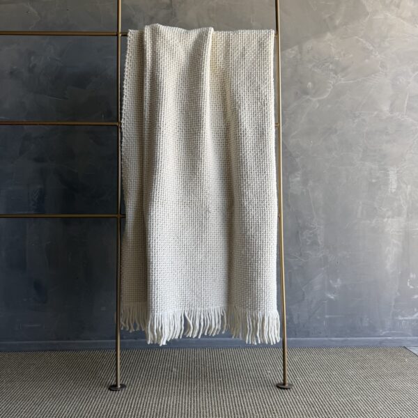 Amari Bed Scarf Throw - Off white