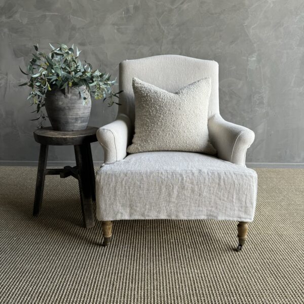 Alma Chair