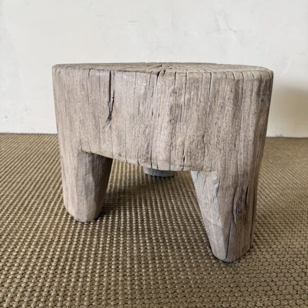 Vintage Stump Table 52926-A