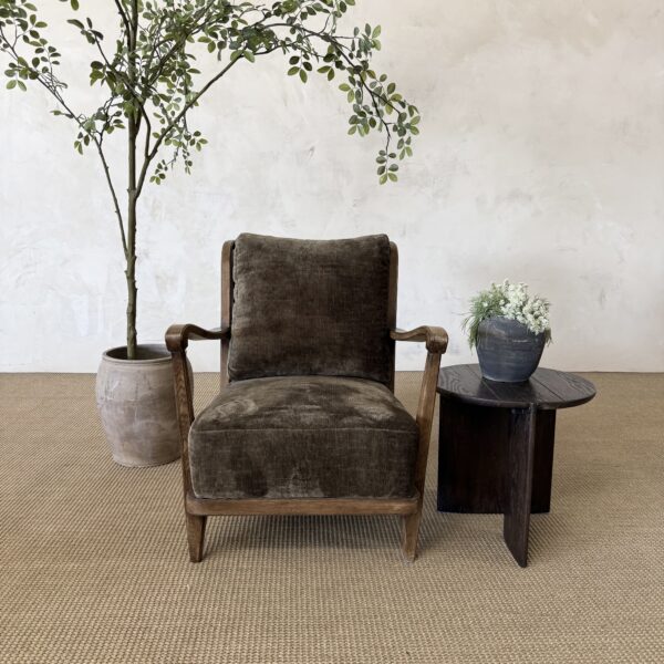 Darcy Chair