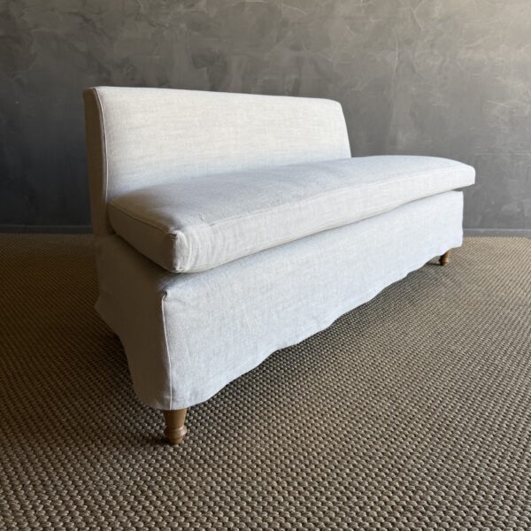 Bloom Bay Banquette