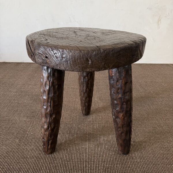 Vintage Reclaimed Pine Side Table 17.5″D – Walnut