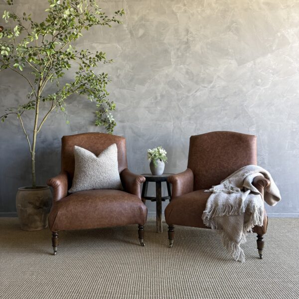 Alma Chair - Leather