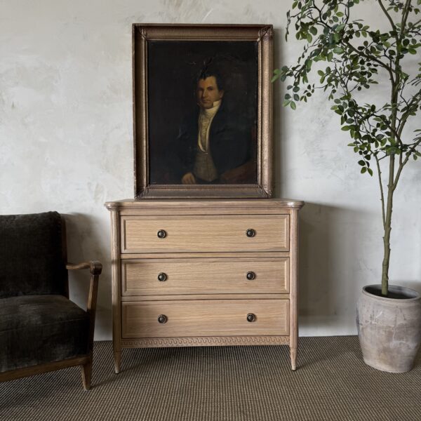 Louis Commode - White Oak