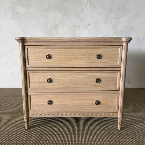 Louis Commode - White Oak