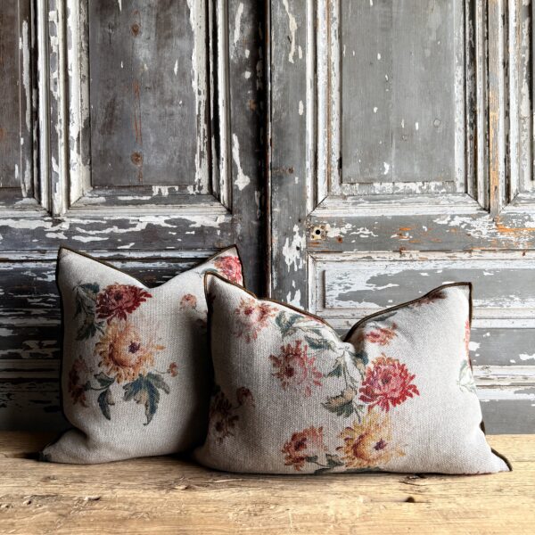 French Linen Lumbar - Imperial Bouquet