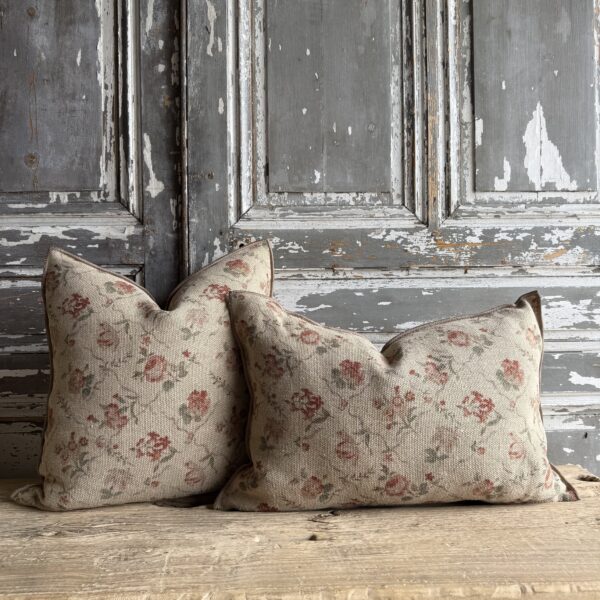 French Linen Lumbar - Jardin Orgeat
