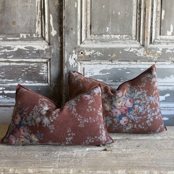 French Linen Lumbar - Pompadour Argile