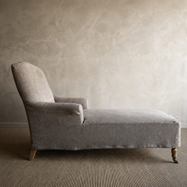 Alma Chaise Lounge