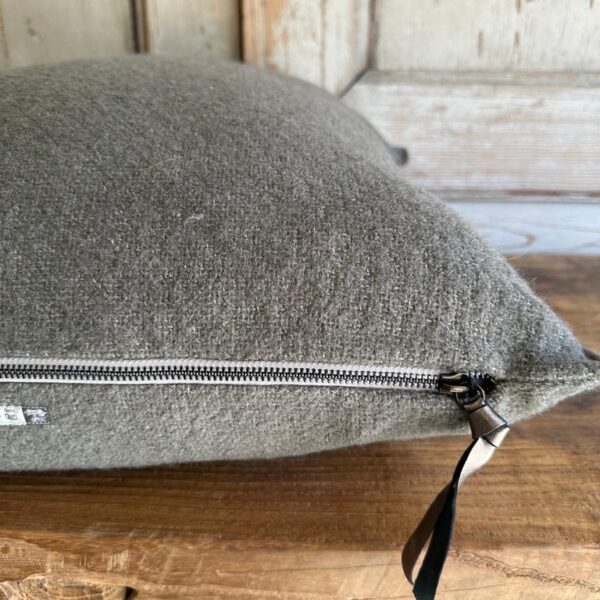 Bouclette French Wool Accent Pillow- Ecorce