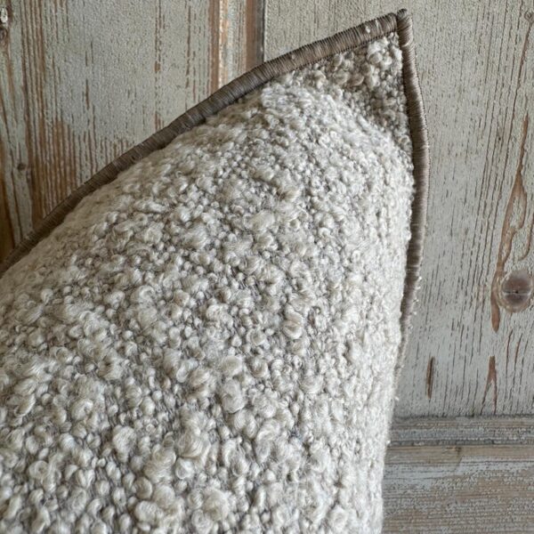 Wooly Pillow - Natural