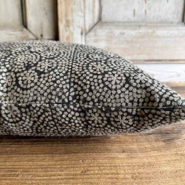 ZFS Wisteria Noir Pillow